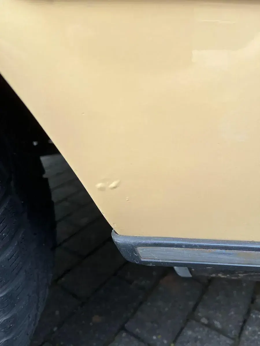Gebraucht Mercedes E230 136 PS (100 kW) 1981 Beige Limousine