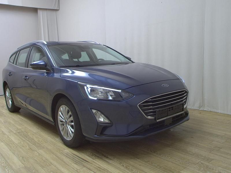 Gebraucht Ford Focus Titanium 125 PS (91 kW) 2021 Blau Kombi