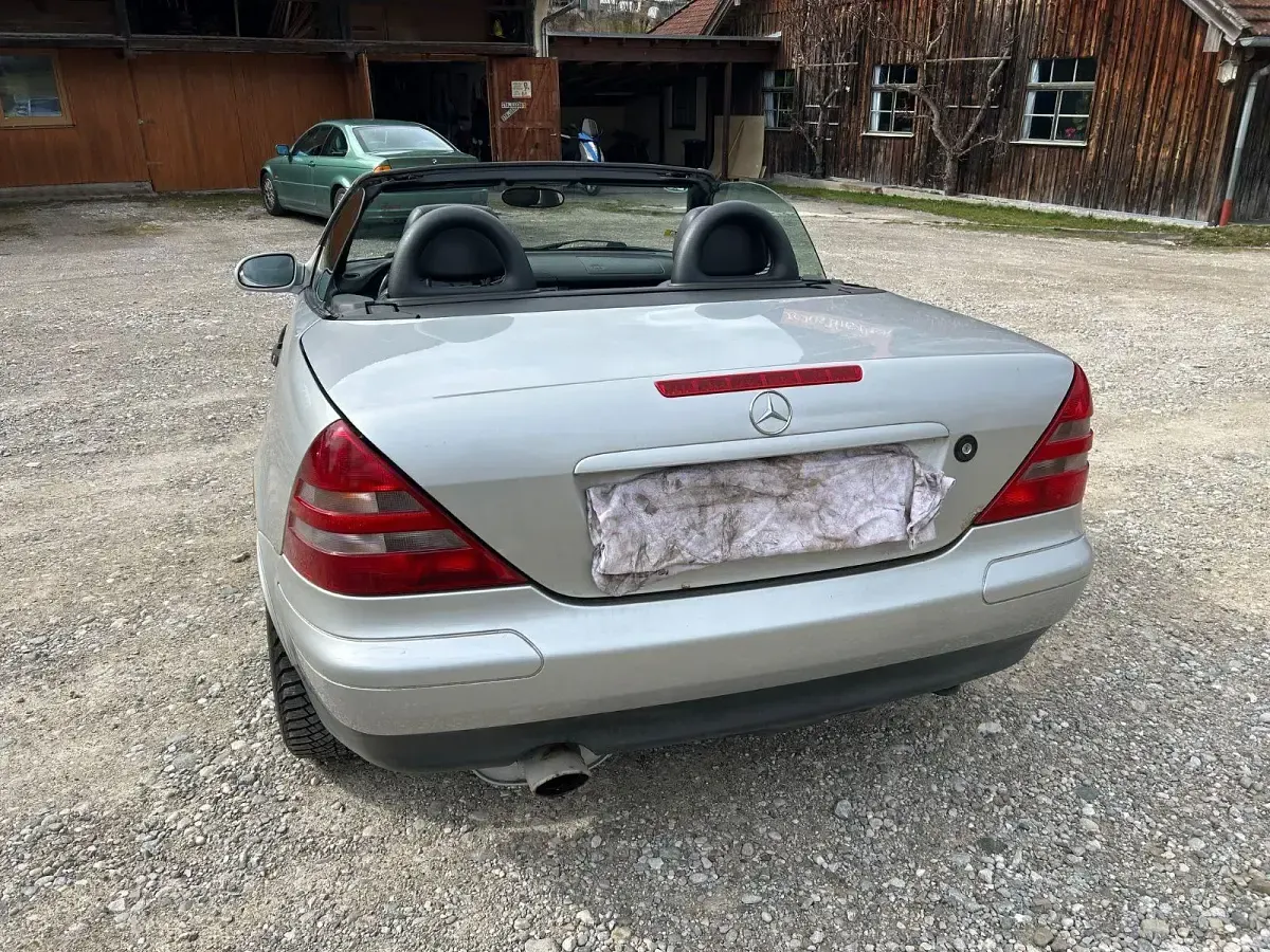 Gebraucht Mercedes 230 193 PS (141 kW) 1998 Silber Cabrio