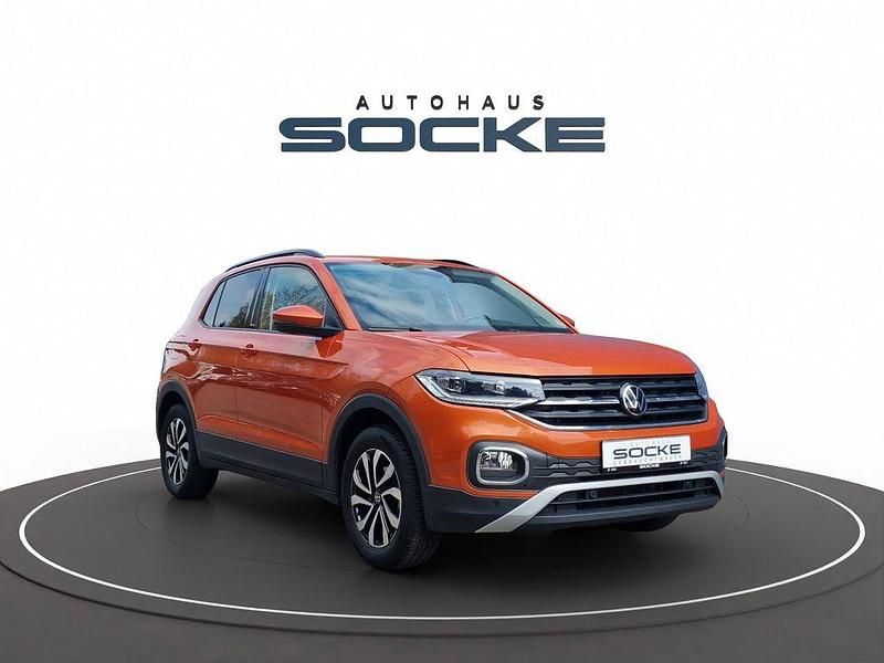 Używany VW T-Cross Active 95 KM (69 kW) 2022 Pomarańczowy SUV