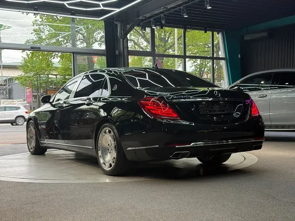 Gebraucht Mercedes S500 455 PS (334 kW) 2015 Schwarz Limousine