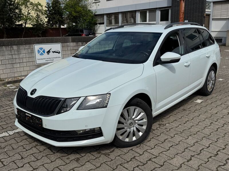 Weiß Gebraucht 2017 Skoda Octavia Ambition Kombi | 8.299 € (Etwas zu teuer) - Bild 1/4