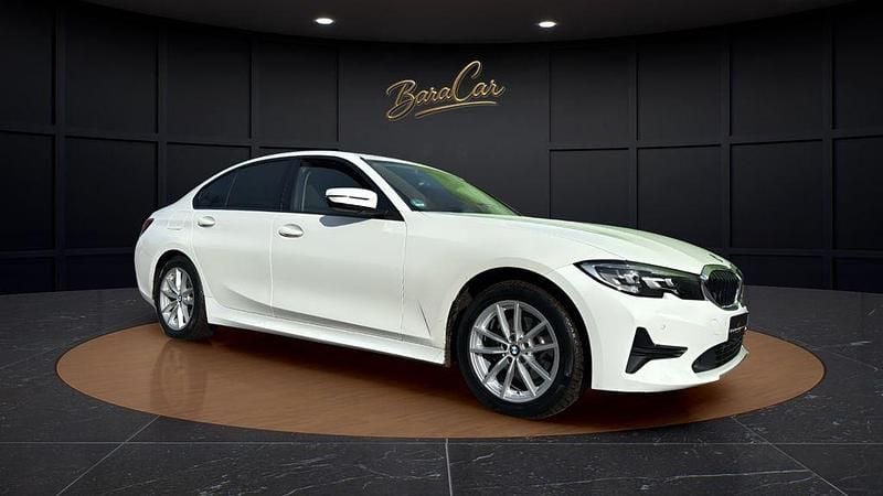 Gebraucht BMW 320 184 PS (135 kW) 2020 Weiß Limousine