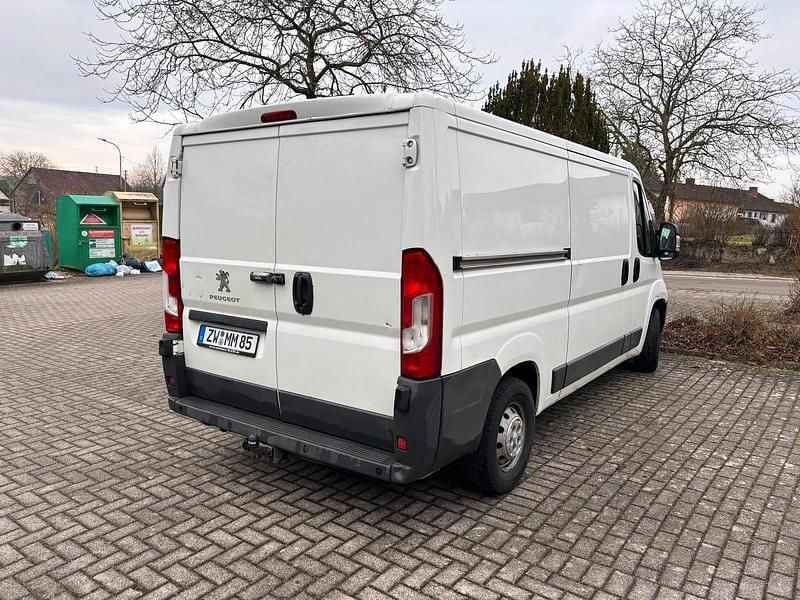 Gebraucht Peugeot Boxer 110 PS (80 kW) 2016 Weiß Van
