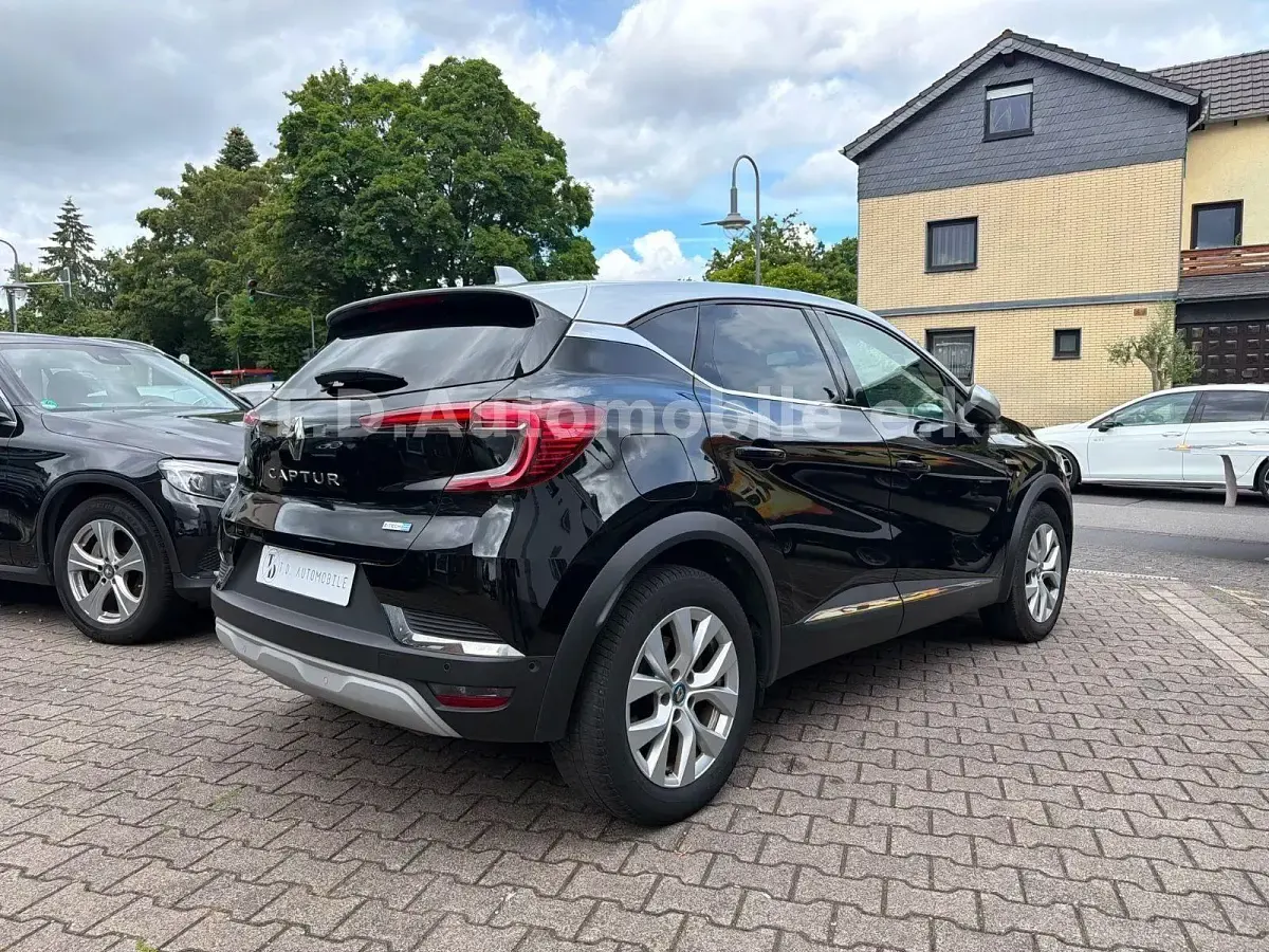 Gebraucht Renault Captur 91 PS (66 kW) 2021 Schwarz SUV