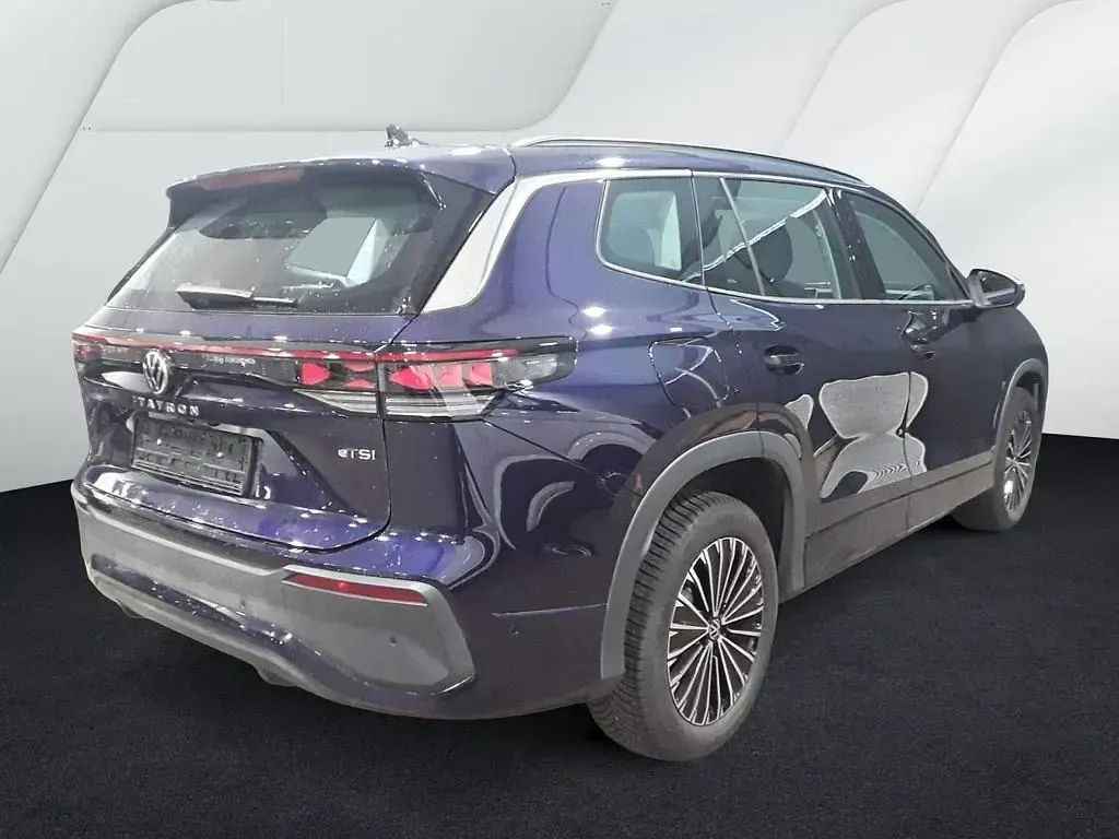 Gebraucht VW Tayron Life 150 PS (110 kW) 2025 Ultra violet metallic (metallic) SUV