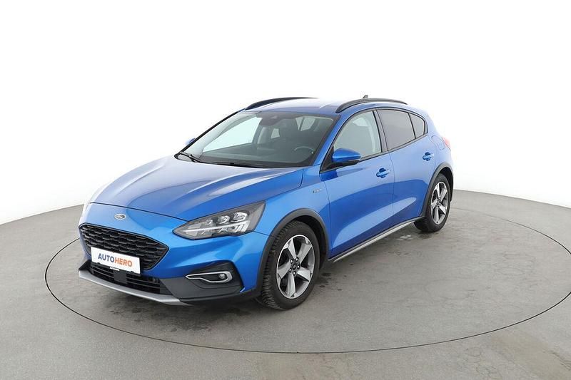 Blau Gebraucht 2019 Ford Focus Active Limousine | 17.350 € (Etwas zu teuer) - Bild 1/3