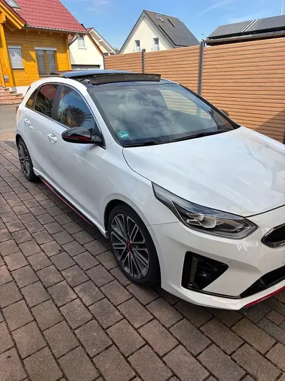 Gebraucht Kia Ceed GT GT 204 PS (150 kW) 2020 Weiß Limousine