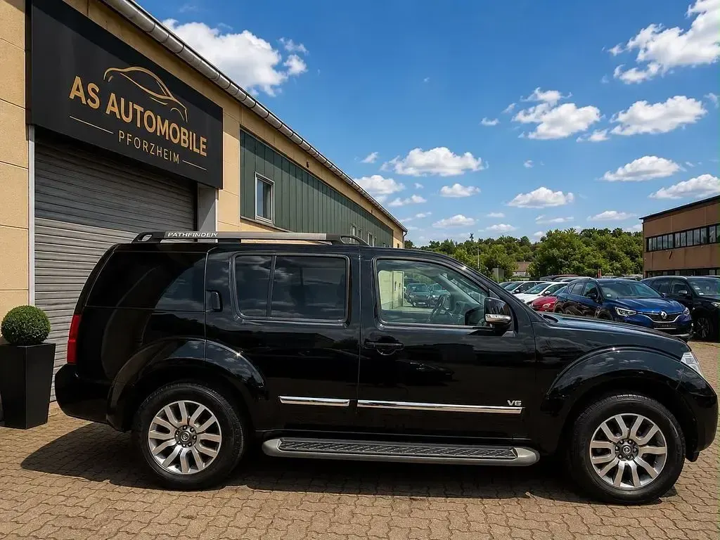Gebraucht Nissan Pathfinder 231 PS (169 kW) 2012 Schwarz SUV