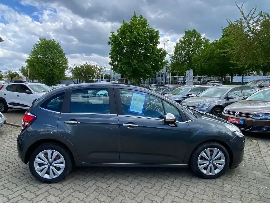 Gebraucht Citroën C3 SELECTION 82 PS (60 kW) 2014 Grau Limousine