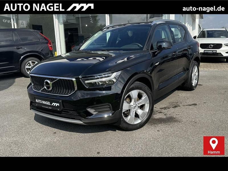 Black solid "stone" / solid Gebraucht 2019 Volvo XC40 Momentum SUV | 24.700 € (Etwas zu teuer) - Bild 1/4