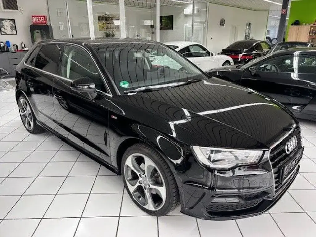 Gebraucht Audi A3 S-Line 110 PS (80 kW) 2015 Schwarz Limousine