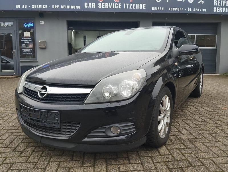 Schwarz Gebraucht 2007 Opel Astra GTC Coupé | 2.890 € (Fairer Preis) - Bild 1/4