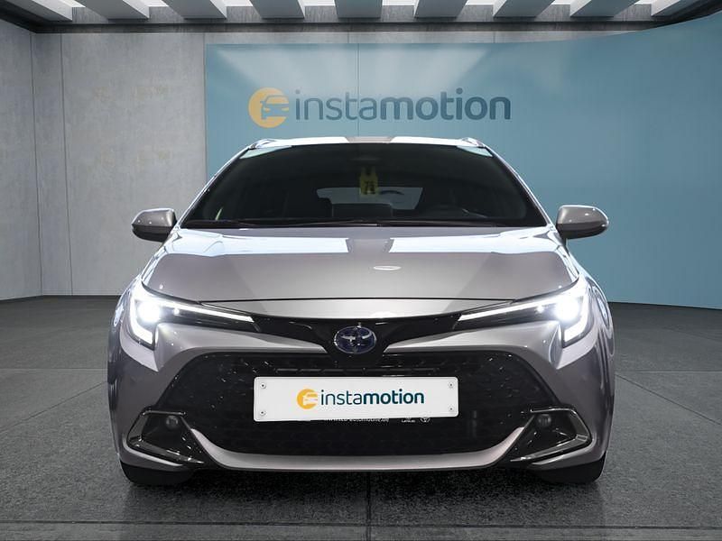 Gebraucht Toyota Corolla 140 PS (102 kW) 2025 Silber Kombi