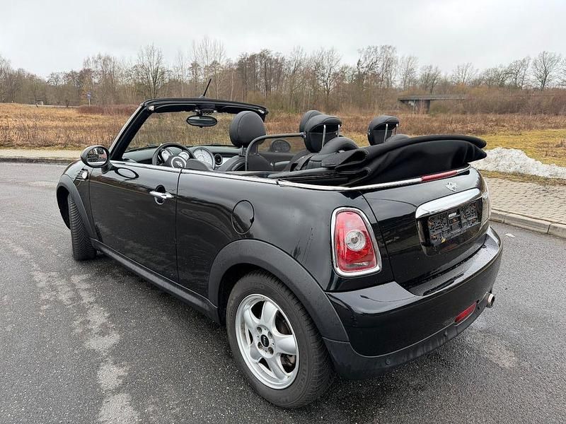 Gebraucht Mini Cooper Cabriolet 120 PS (88 kW) 2010 Schwarz Cabrio