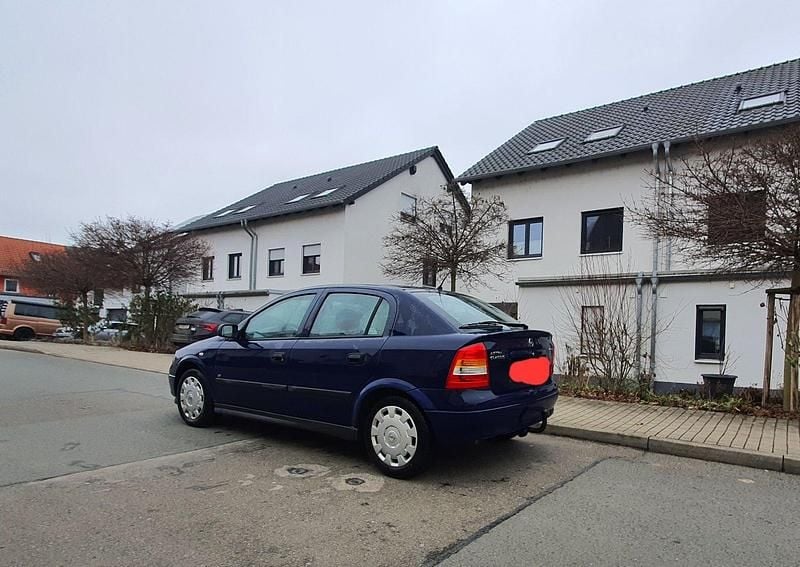 Gebraucht Opel Astra 90 PS (66 kW) 2008 Blau Limousine
