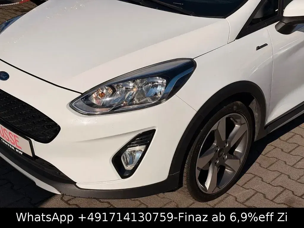 Gebraucht Ford Fiesta Active 101 PS (74 kW) 2019 Weiß Kleinwagen