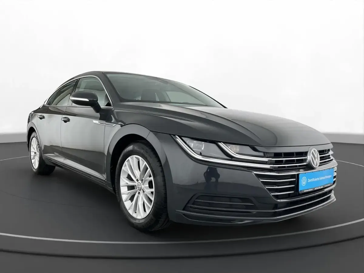 Brugt VW Arteon Basis 150 HK (110 kW) 2019 Grå Hatchback