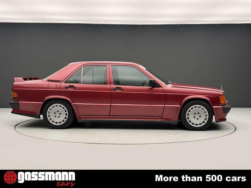 Gebraucht Mercedes 190 195 PS (143 kW) 1991 Rot Limousine