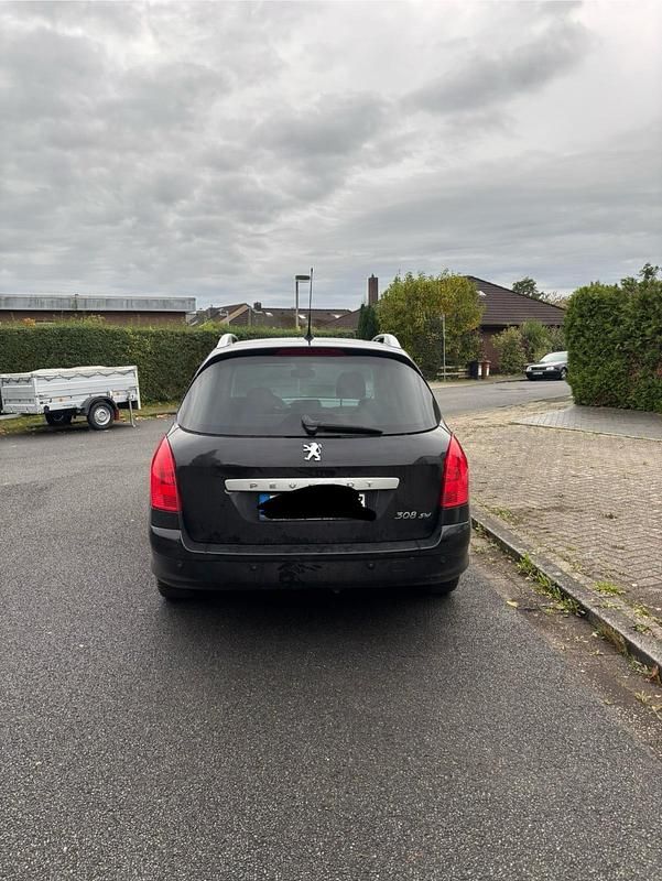 Gebraucht Peugeot 308 SW 109 PS (80 kW) 2008 Schwarz Kombi