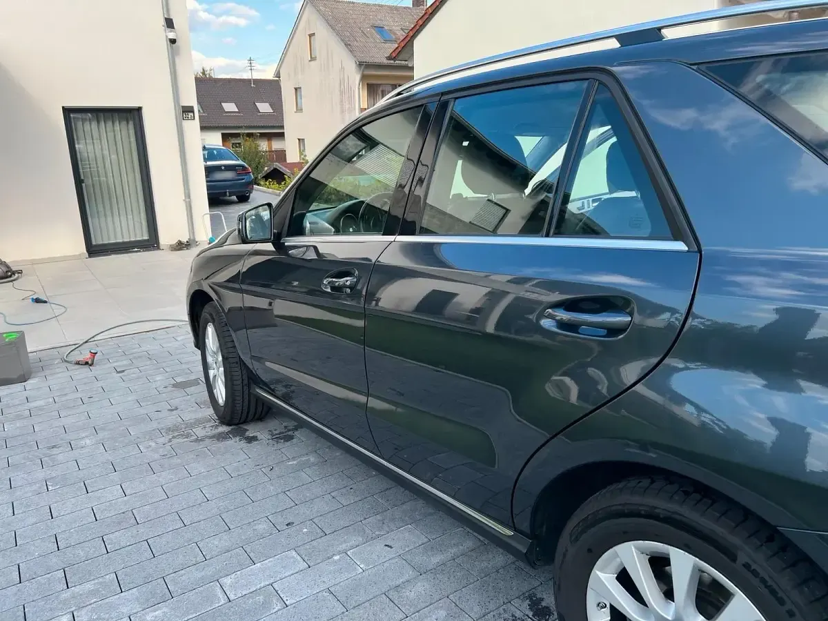 Gebraucht Mercedes ML250 200 PS (147 kW) 2014 Grau SUV