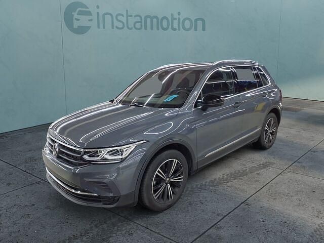Gebraucht VW Tiguan Move 150 PS (110 kW) 2024 Grau SUV