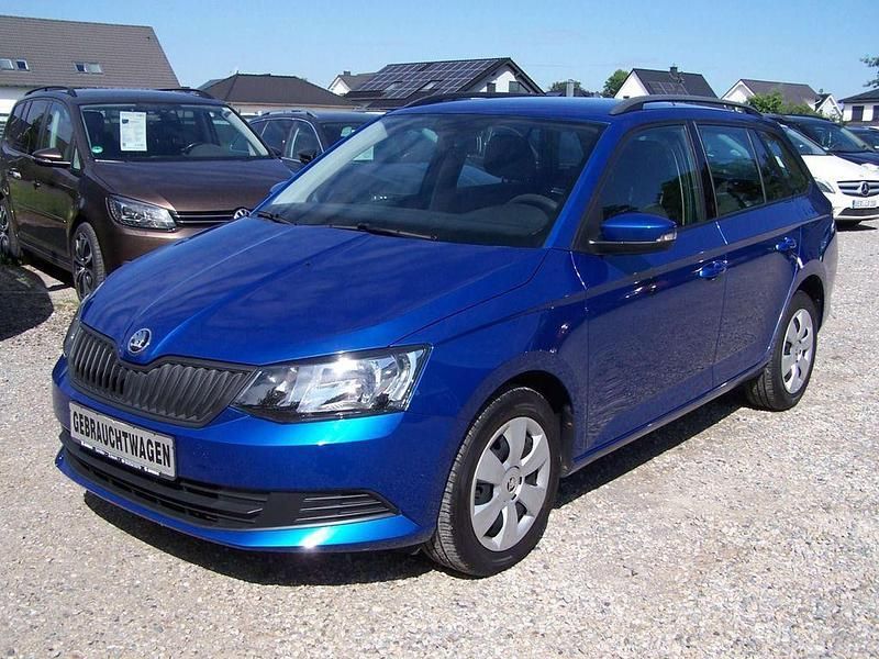 Blau Gebraucht 2018 Skoda Fabia Cool Plus Kombi | 10.980 € (Fairer Preis) - Bild 1/4