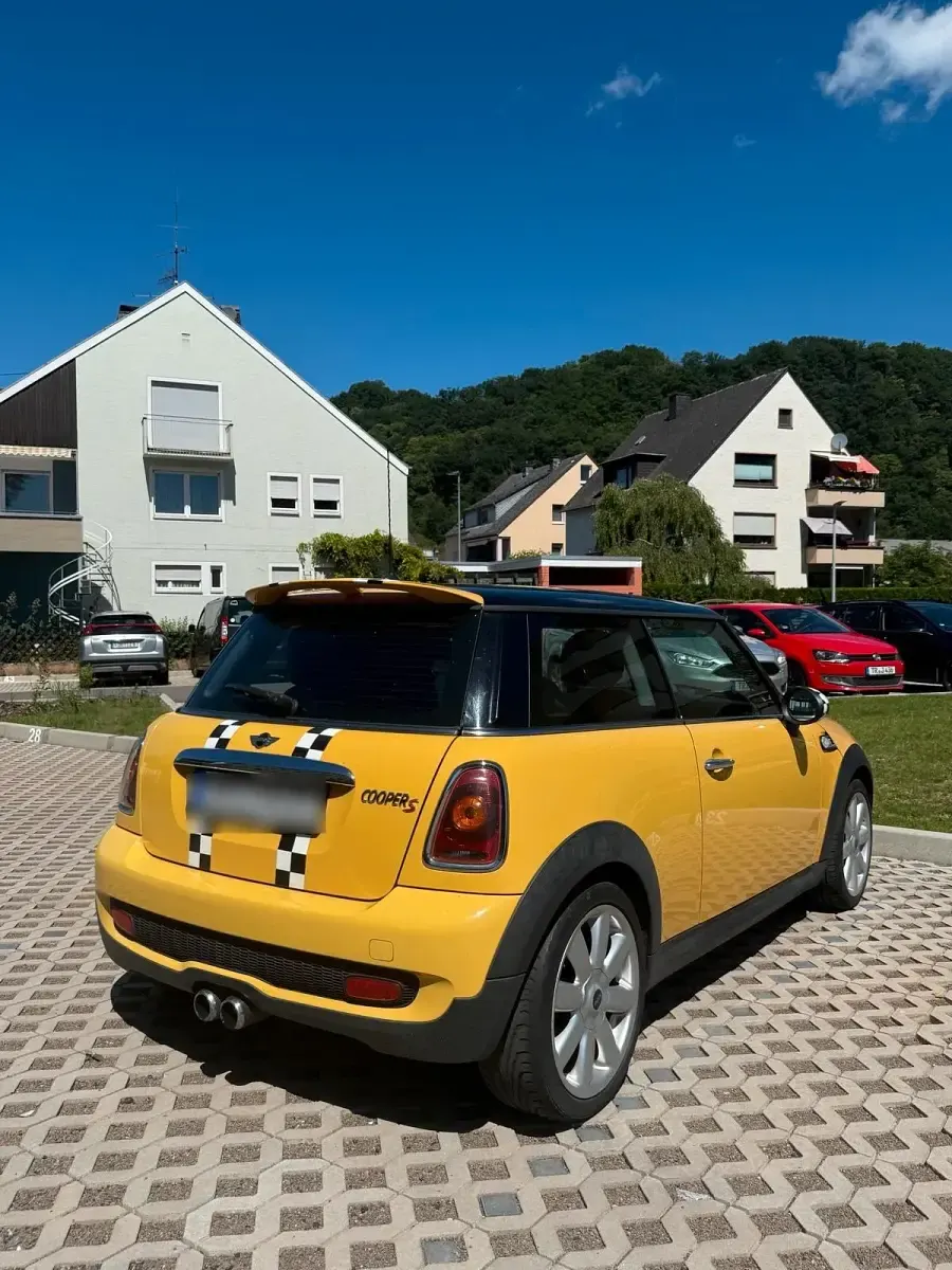 Gebraucht Mini Cooper S 174 PS (127 kW) 2009 Gelb Kleinwagen