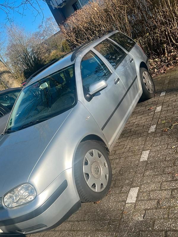 Gebraucht VW Golf IV 75 PS (55 kW) 2000 Limousine
