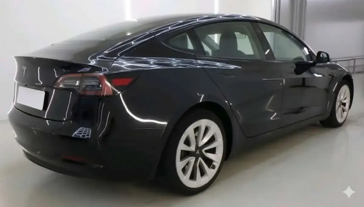 Gebraucht Tesla Model 3 RWD 239 kW (325 PS) 2023 Schwarz Limousine