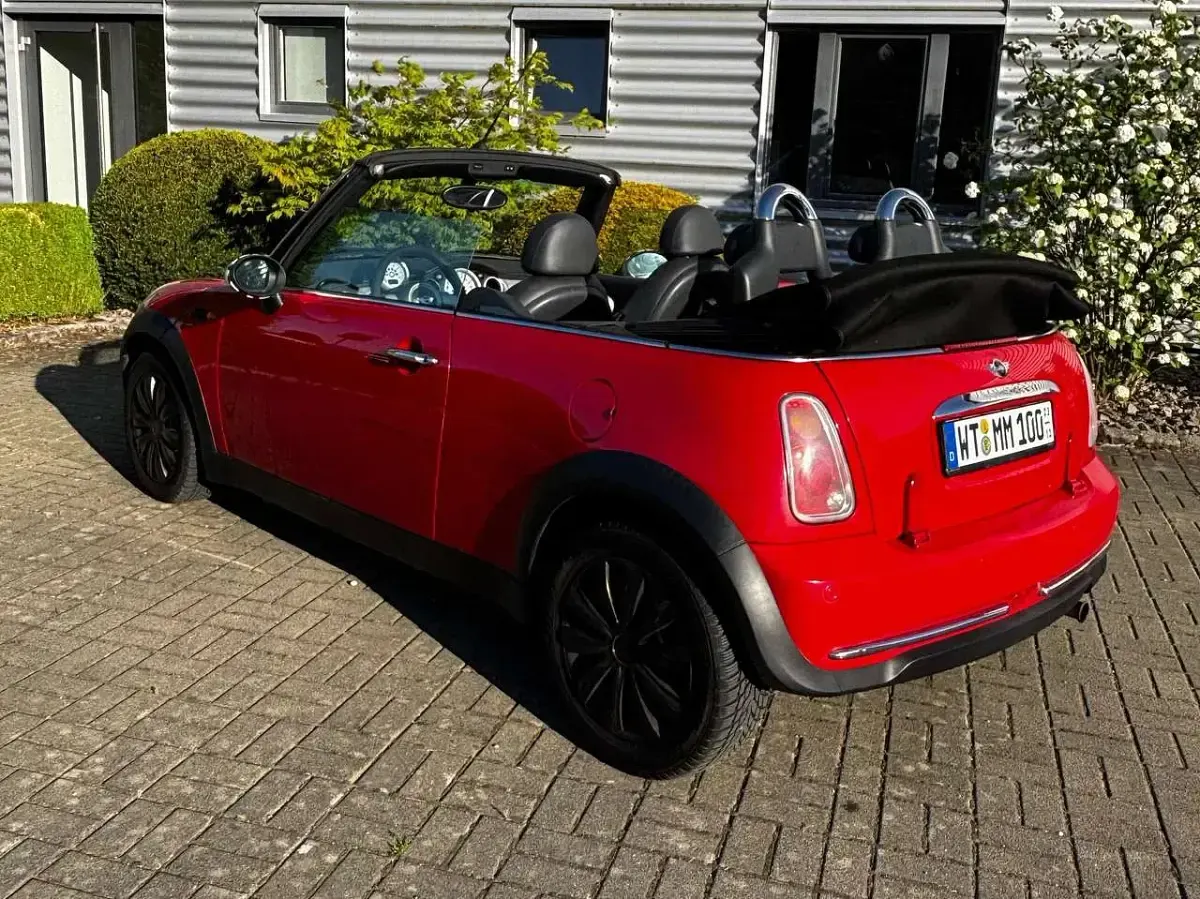 Usata Mini One Cabriolet 90 CV (66 kW) 2004 Rosso Cabrio