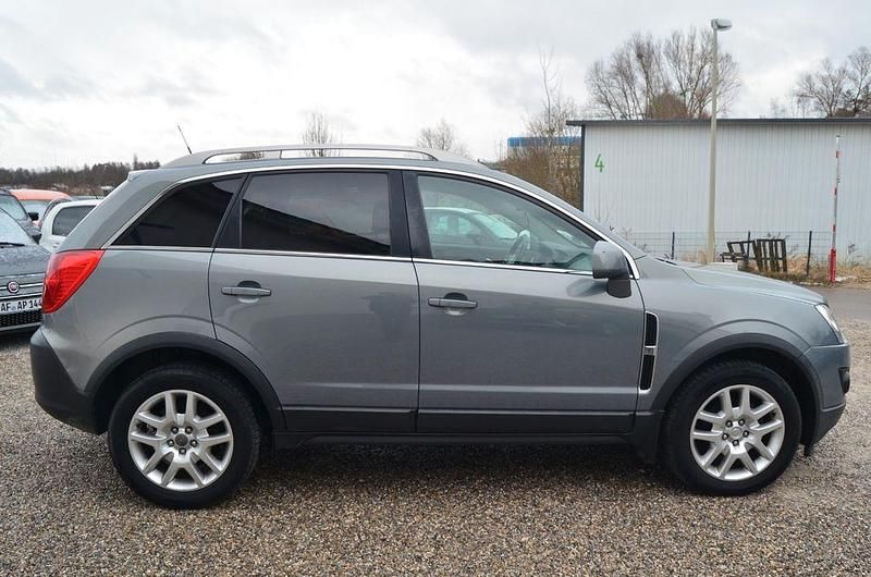 Gebraucht Opel Antara Design Edition 184 PS (135 kW) 2012 Grau SUV