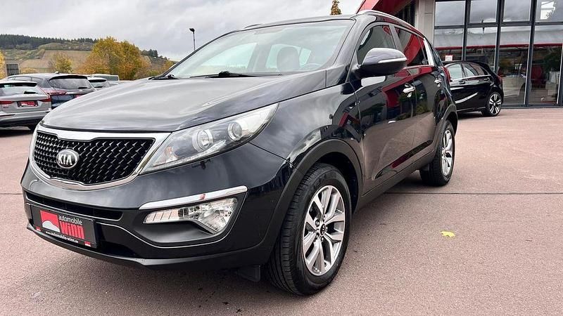 Schwarz Gebraucht 2015 Kia Sportage Spirit SUV | 10.700 € (Fairer Preis) - Bild 1/4