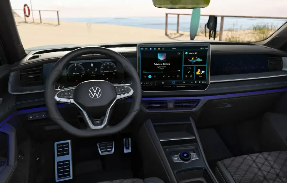 Neu VW Tayron R-line 272 PS (200 kW) 2026 Silber SUV