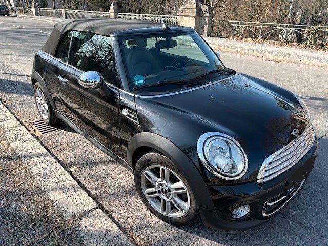 Gebraucht Mini Cooper 122 PS (89 kW) 2012 Schwarz Kleinwagen