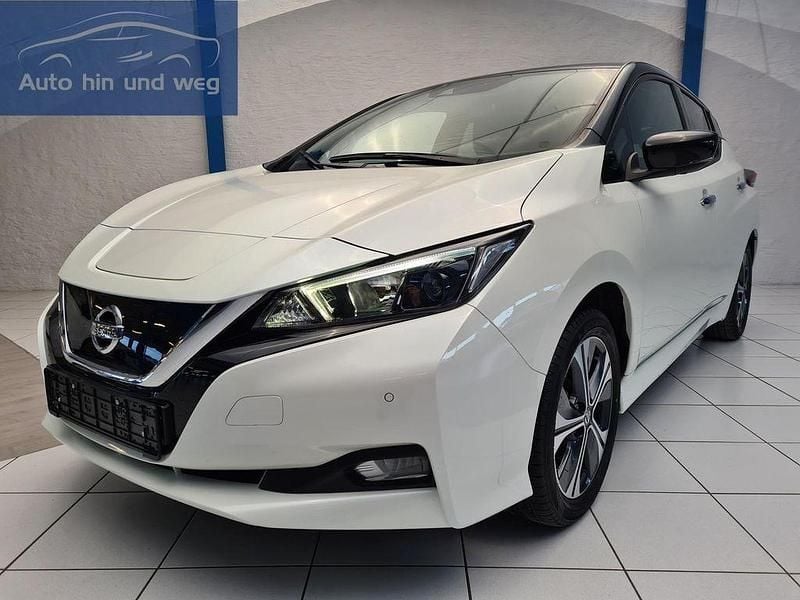 Weiß Gebraucht 2021 Nissan Leaf 360º Kleinwagen | 16.900 € (Guter Preis) - Bild 1/4