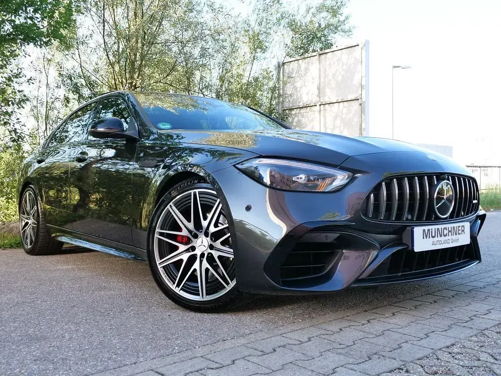 Gebraucht Mercedes C63 AMG AMG 476 PS (350 kW) 2024 Grau Limousine