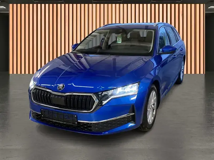 Gebraucht Skoda Octavia Selection 150 PS (110 kW) 2025 Blau Kombi