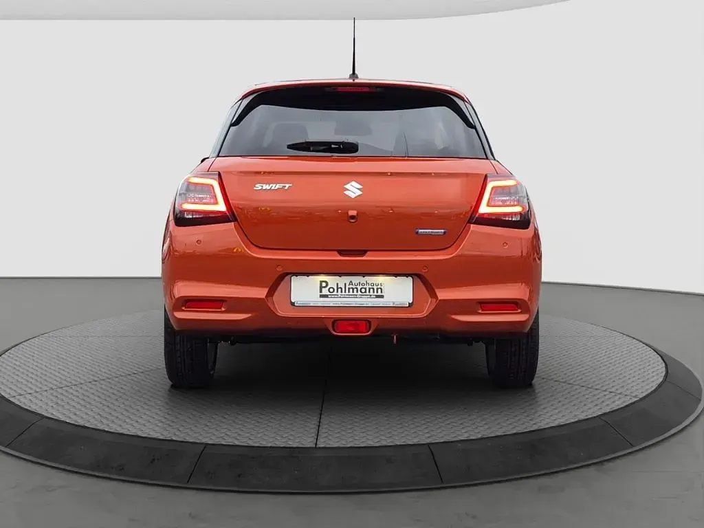 Neu Suzuki Swift Comfort+ 83 PS (61 kW) 2026 Orange Kleinwagen