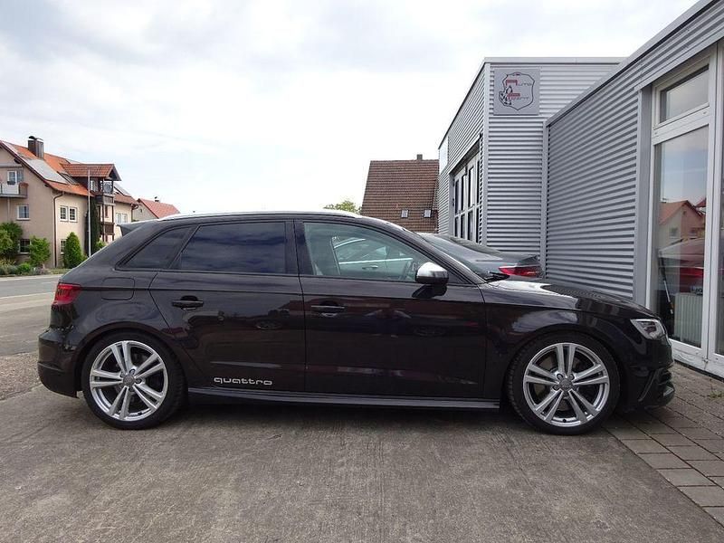 Gebraucht Audi S3 Sport 300 PS (220 kW) 2014 Braun Limousine