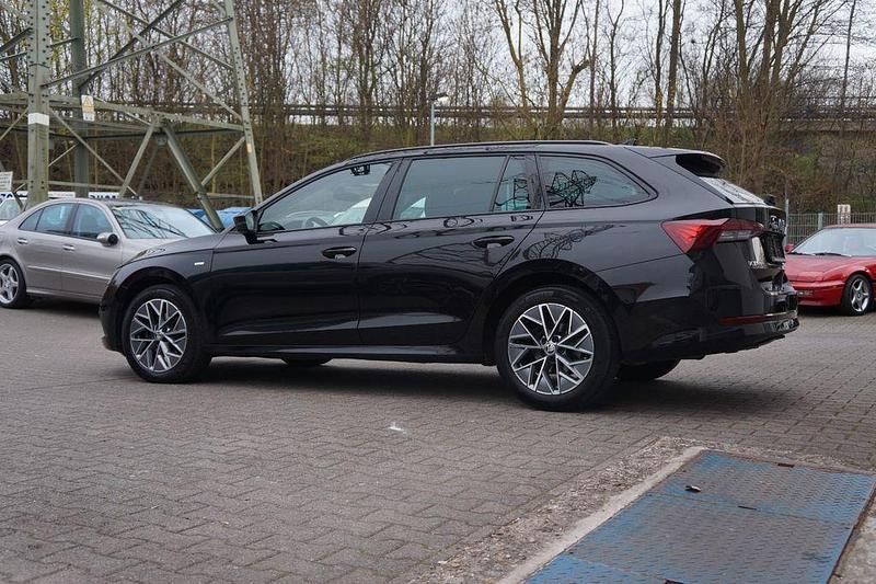 Gebraucht Skoda Octavia Tour 150 PS (110 kW) 2023 Schwarz Kombi