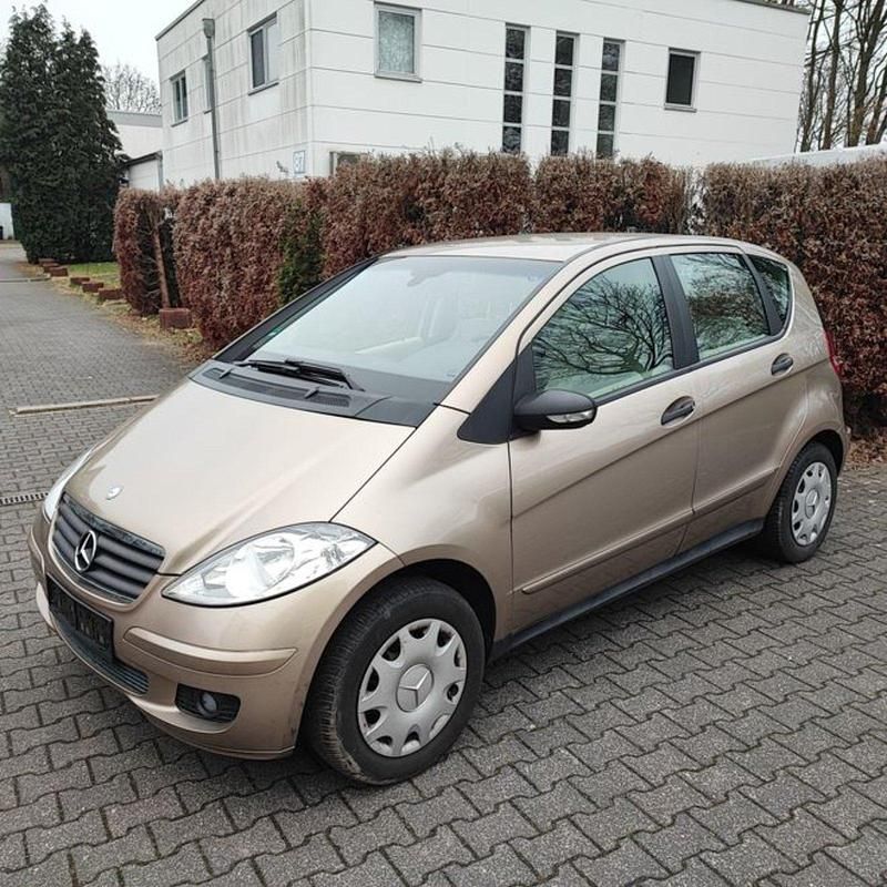Gebraucht Mercedes A160 82 PS (60 kW) 2006 Gold Kleinwagen