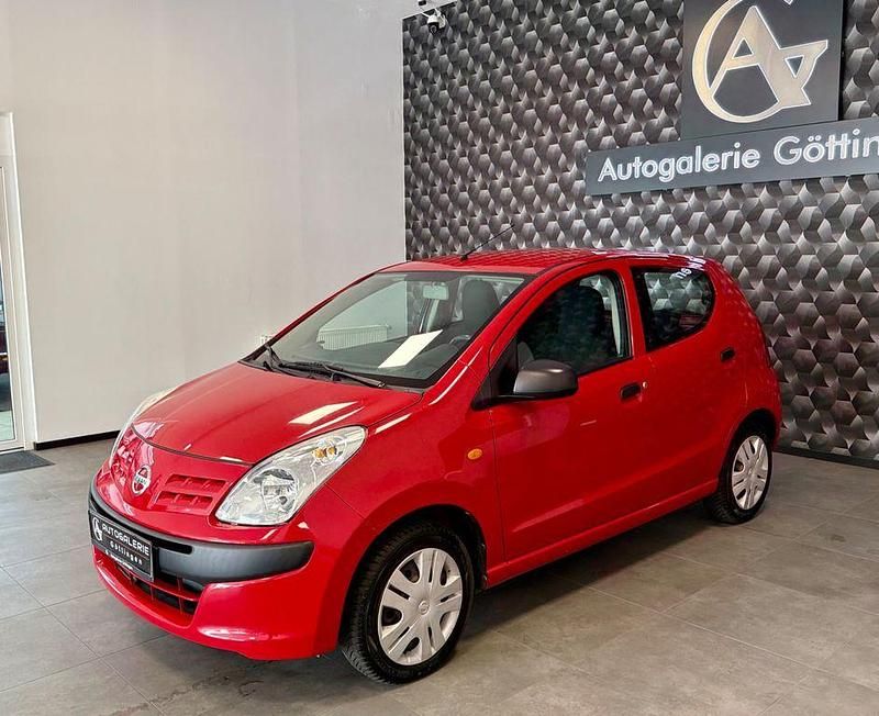 Gebraucht Nissan Pixo Visia 68 PS (50 kW) 2010 Rot Kleinwagen