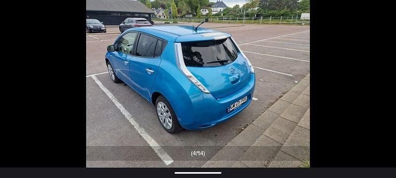 Gebraucht Nissan Leaf Tekna 80 kW (109 PS) 2011 Blau Kleinwagen