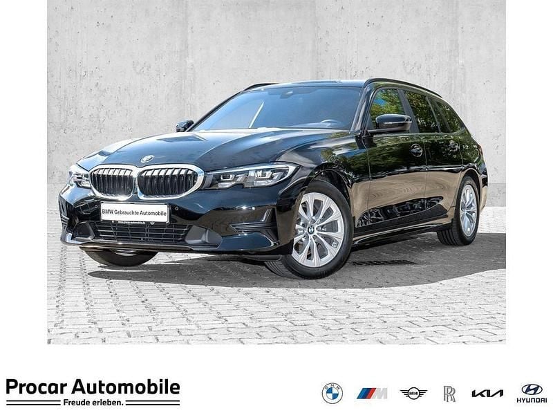 Schwarz Gebraucht 2022 BMW 318 Advantage Kombi | 26.680 € (Guter Preis) - Bild 1/4