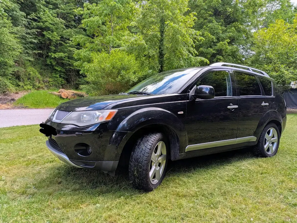 Gebraucht Mitsubishi Outlander 156 PS (114 kW) 2008 Schwarz SUV
