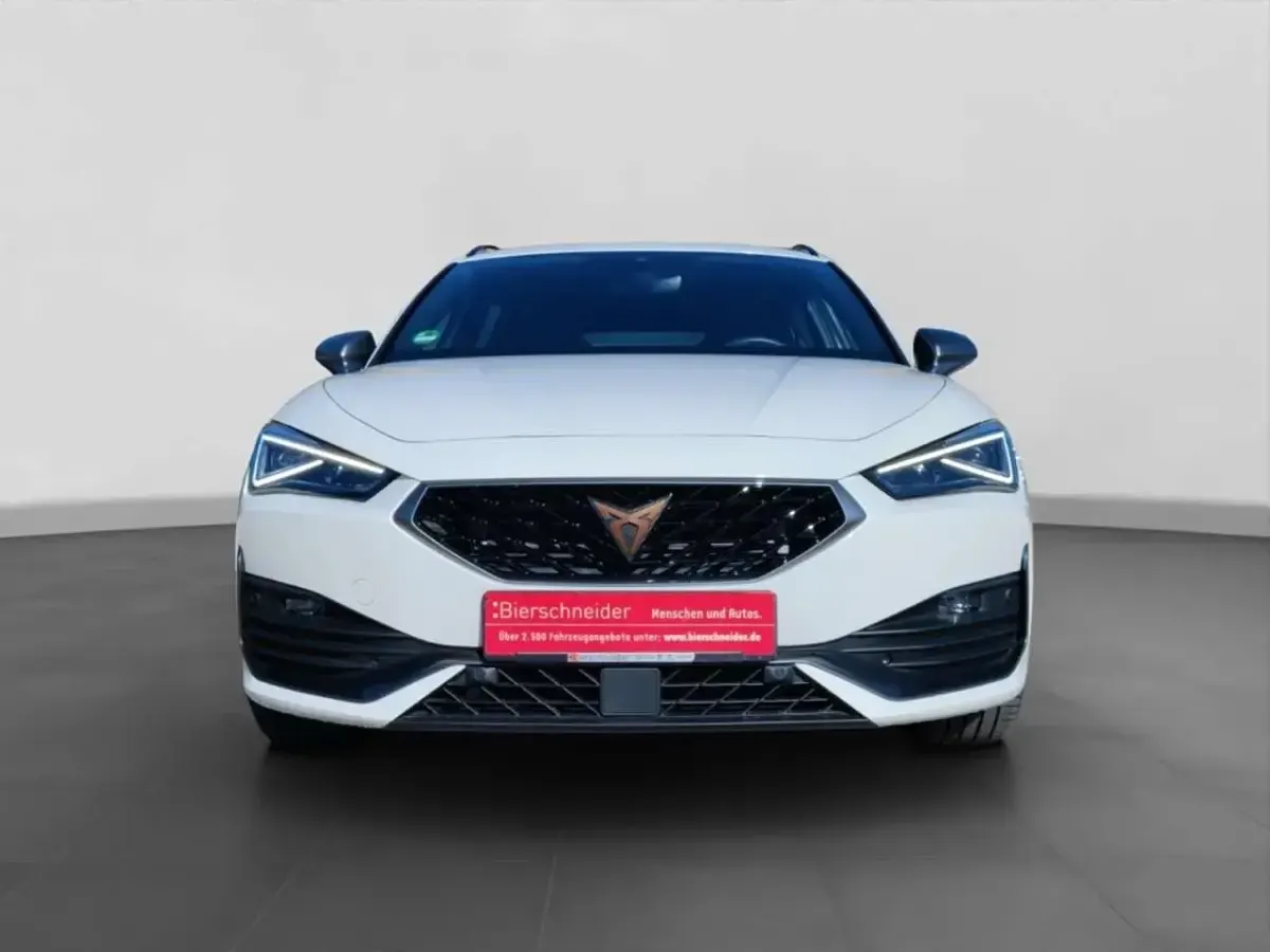 Gebraucht Cupra Leon VZ 245 PS (180 kW) 2024 Weiss Kombi