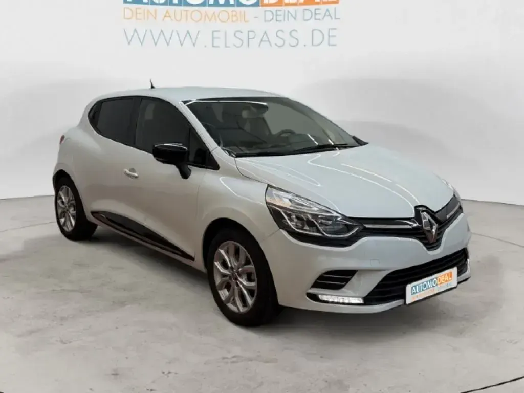 Gebraucht Renault Clio 90 PS (66 kW) 2019 Weiss (metallic) Kleinwagen