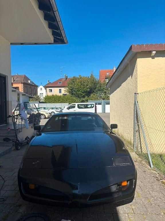 Schwarz Gebraucht 1990 Pontiac Firebird Cabrio | 9.000 € - Bild 1/4
