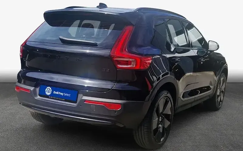 Occasion Volvo XC40 Plus 163 ch (119 kW) 2025 Noir SUV